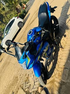 suzuki Gsxr 150 2022 model