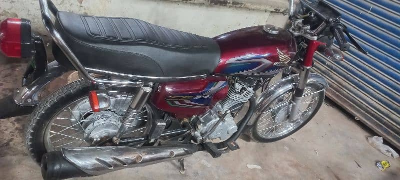 Honda CG 125 2022 7 month karachi no 1