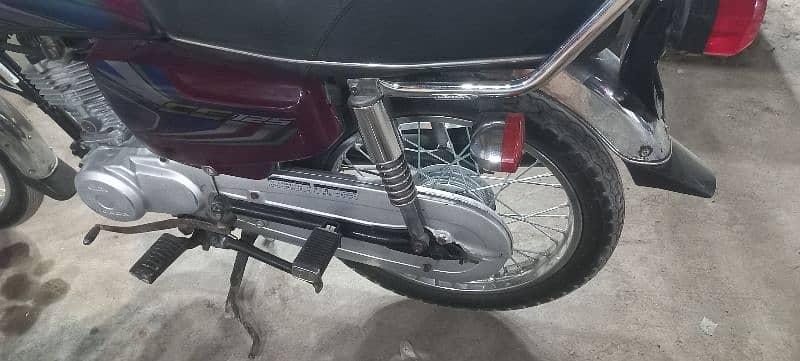 Honda CG 125 2022 7 month karachi no 6