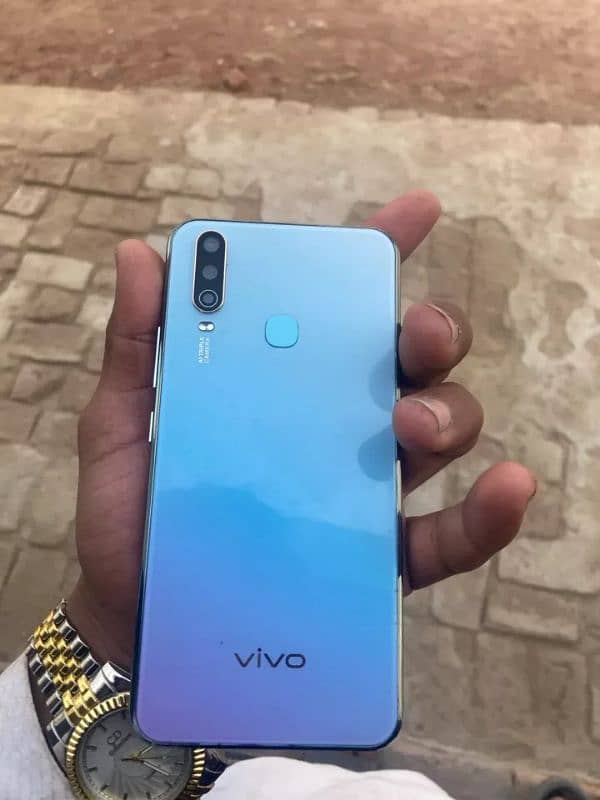 vivo y 17 all ok ha koi msla nhi ha exchange possible hai 4