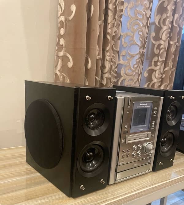 Panasonic Amp with Speakers 2