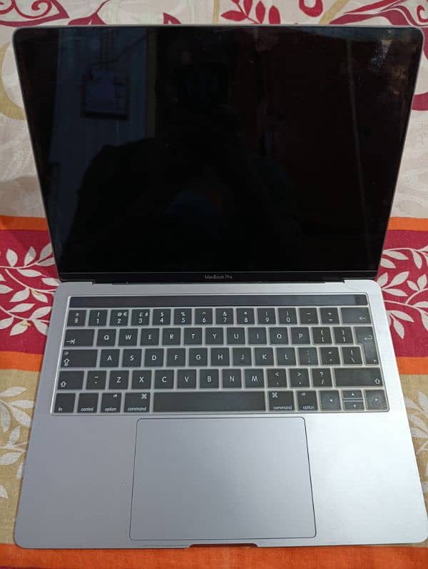 Apple Macbook pro 2016 13" 8/500GB grey 1