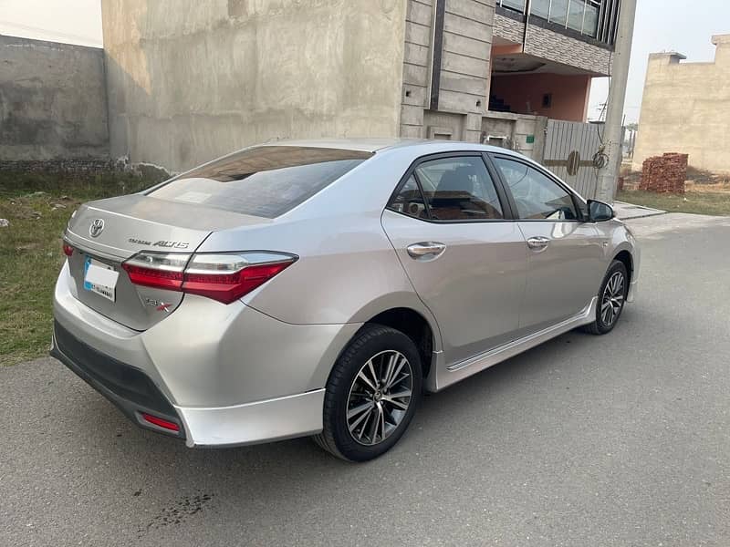 Toyota Corolla Altis 1.6 automatic 2018 13