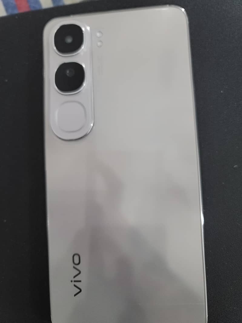 Vivo y200 2