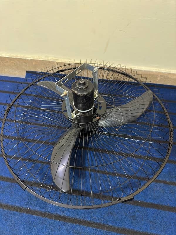 12volt Dc fan with Bracket 1