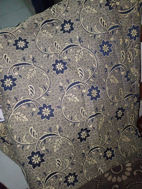 4 piece curtain for sell in new condition 0