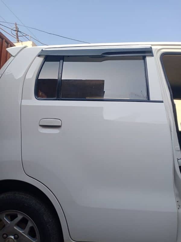 Suzuki Wagon R 2021 13