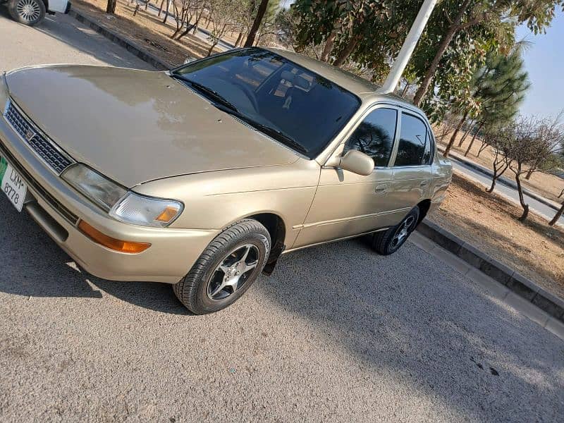 Toyota Corolla 2.0 D 1999 8