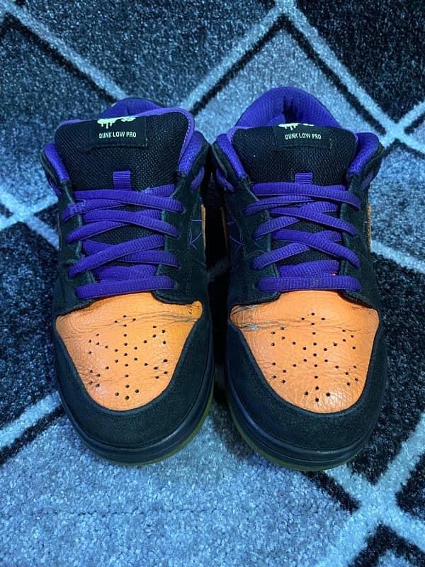 Nike Sb dunk low “night of mischief Halloween “ 2