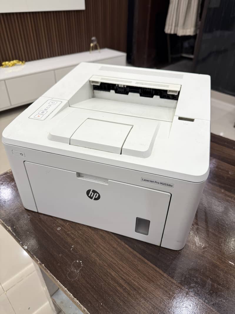 HP Laser jet pro M203 DW 2