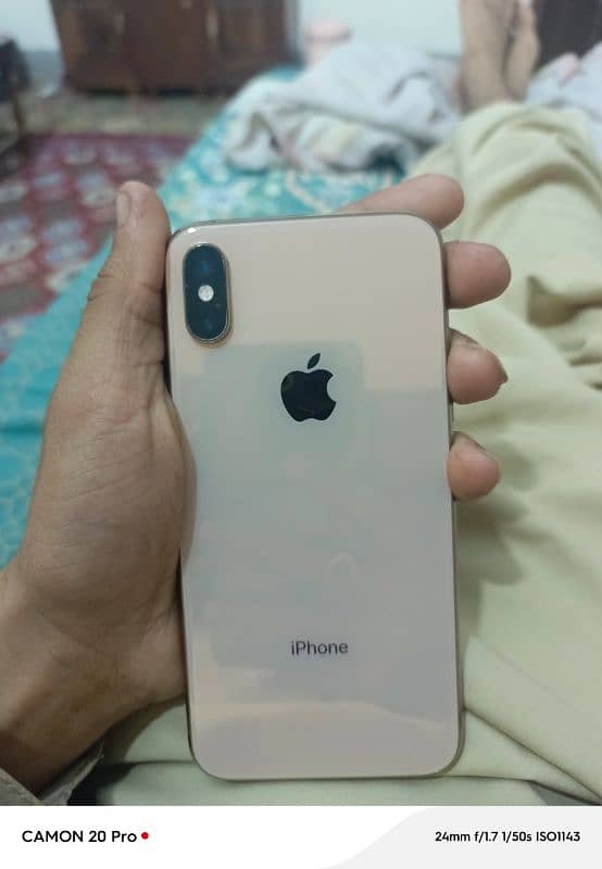 iphon XS golden 5