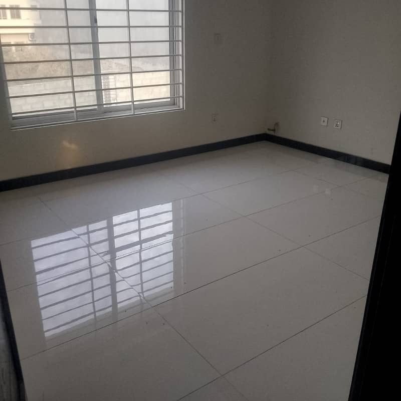 New Tile Flooring UPPER PORTION FOR RENT ، 10 Marla HOUSE For RENT in Soan Garden BLOCK A Near to highway only walking Distance 4& 5 mint distance 1