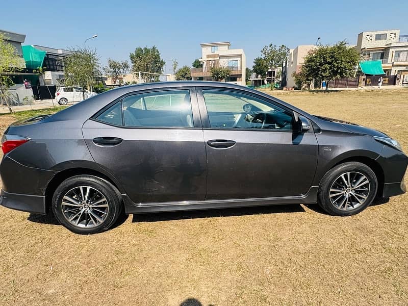 Toyota Corolla Altis 1.6 2019 2