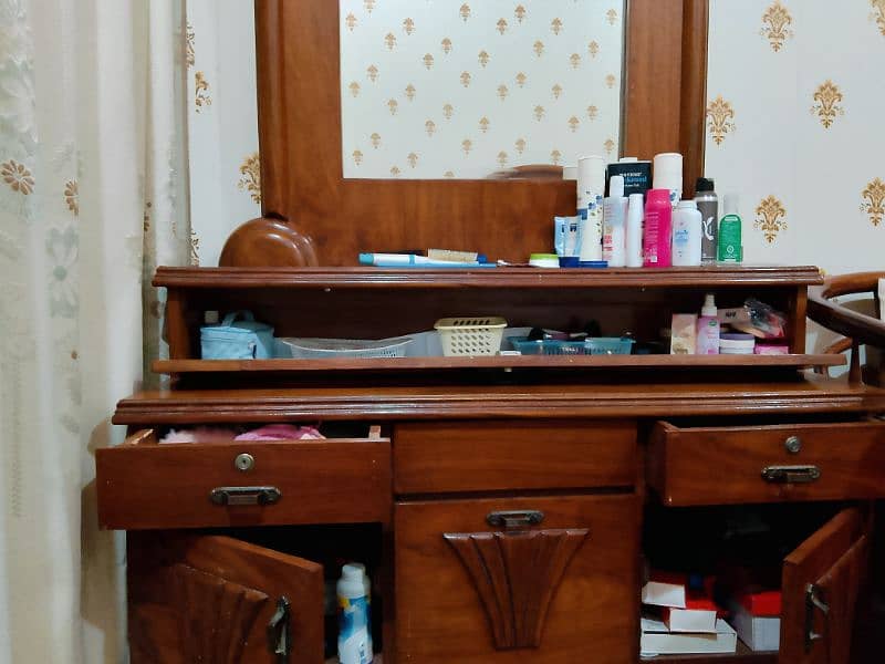 Dressing Table 1