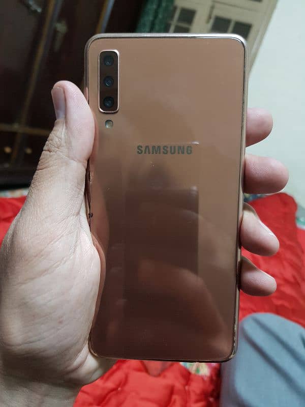 Samsung Galaxy A7 ( 2018 ) ContacT 0321-7817785 4