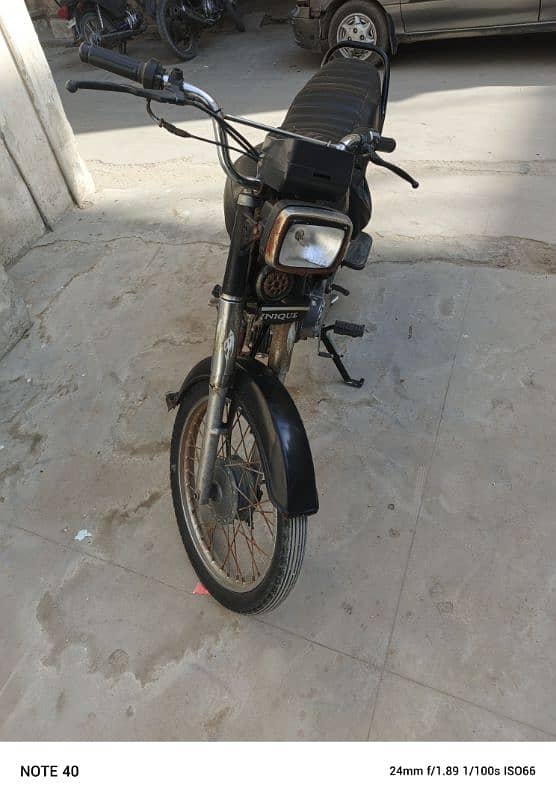 UNIQUE 70cc BIKE 3