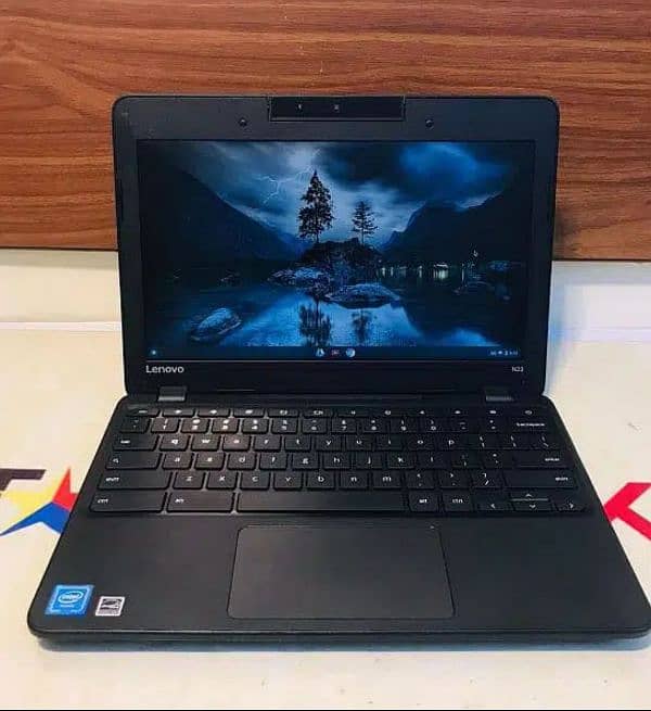 Lenovo chrome book touch screen 4 gb ram 32 gb ssd 1