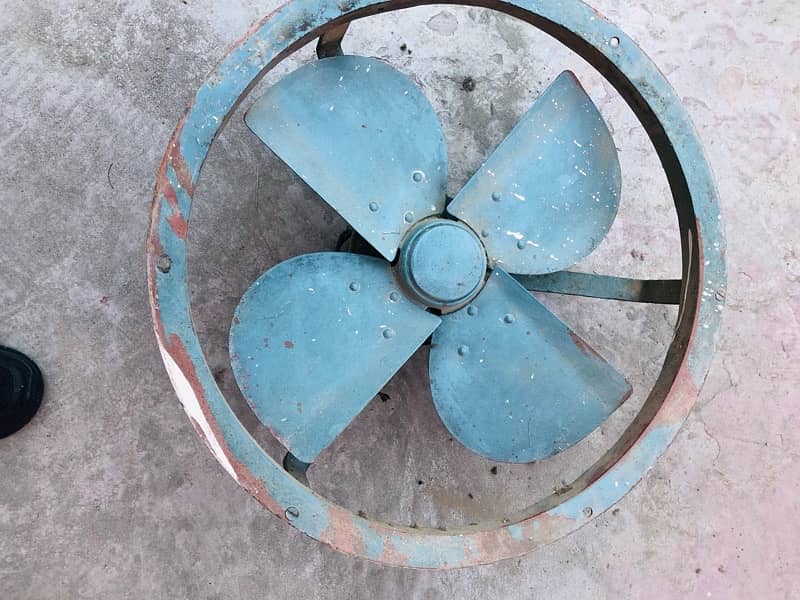 Exhaust fan 12” / 24” 1