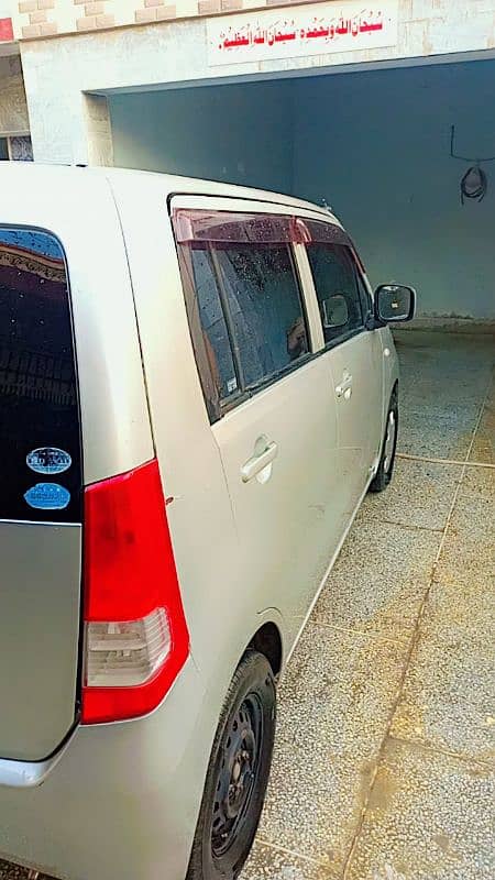 Suzuki Wagon R 2014 12