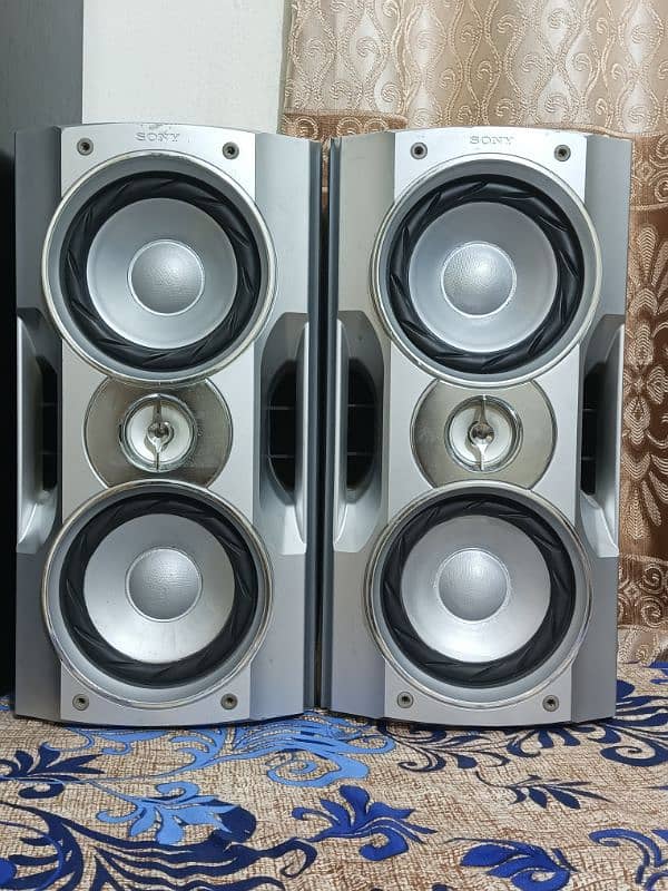 Sony woofer speakers 0