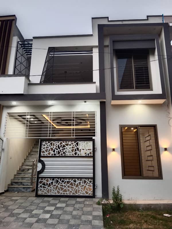 Star villas civil hospital road new brand Spanish 4.59 Marly proper double story house for sale 1