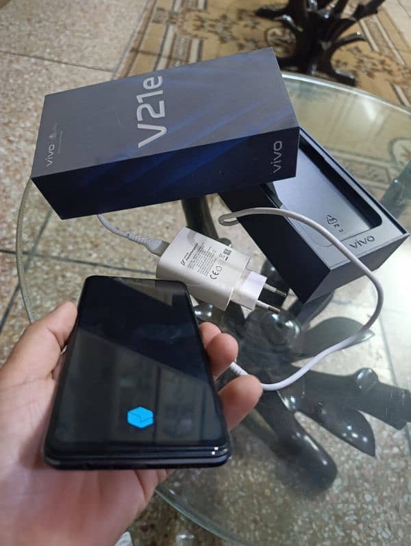 vivo v21e 2