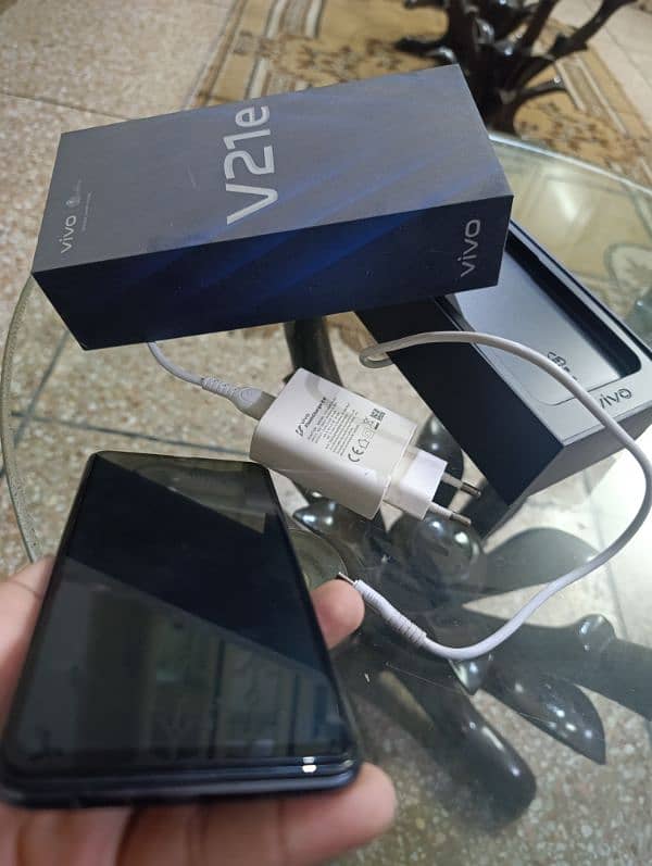 vivo v21e 4