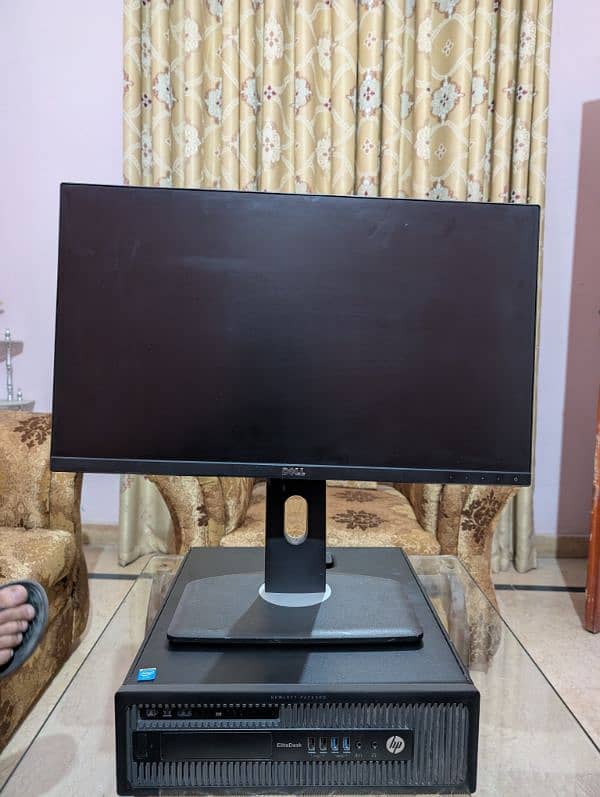 Dell Lcd 24 Inch 10/10 0