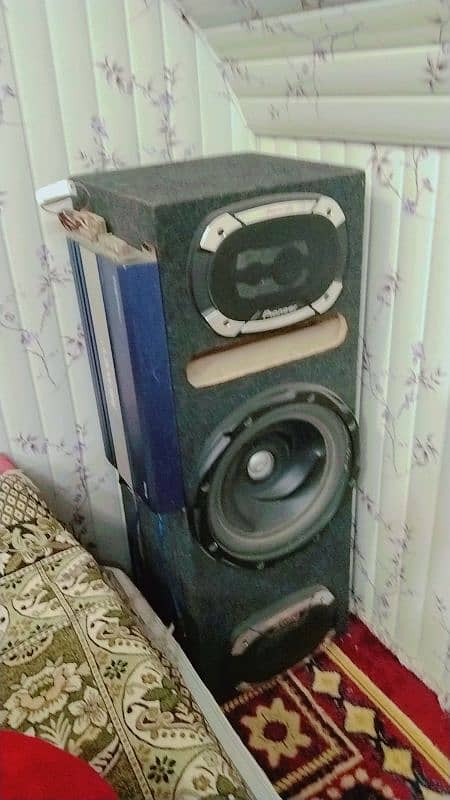 Amp and woofer and Speakers 2