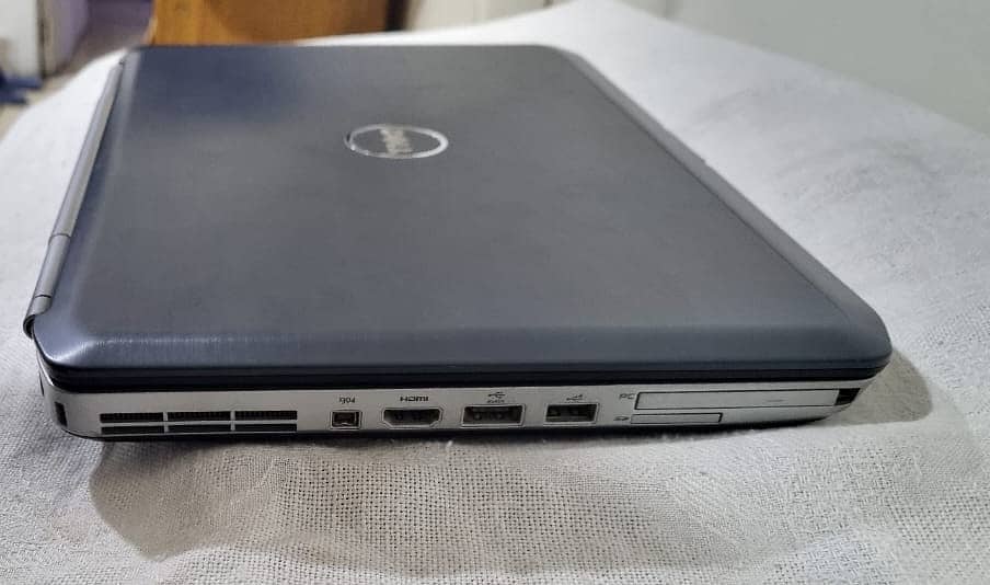 Dell Latitude E5420 6