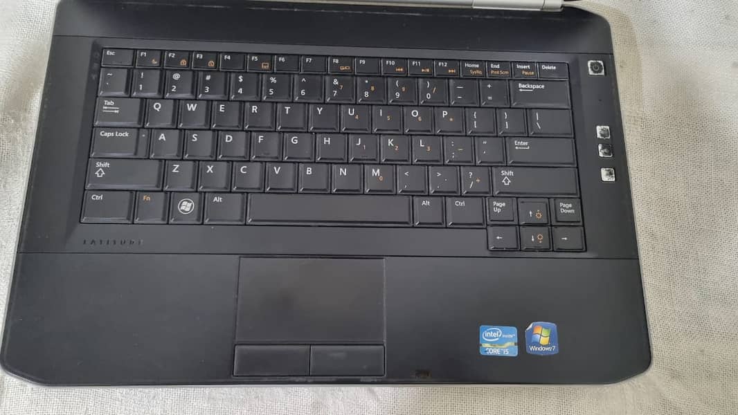 Dell Latitude E5420 7