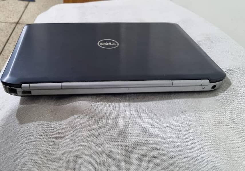 Dell Latitude E5420 9