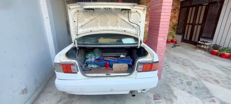 Nissan Sunny 1992 1