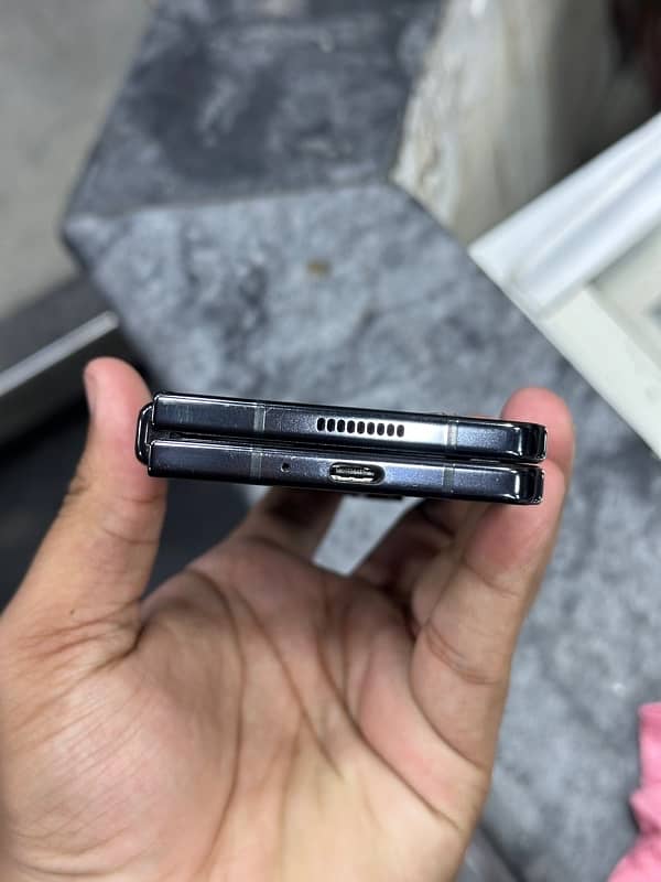 Samsung Galaxy Z Fold5 3