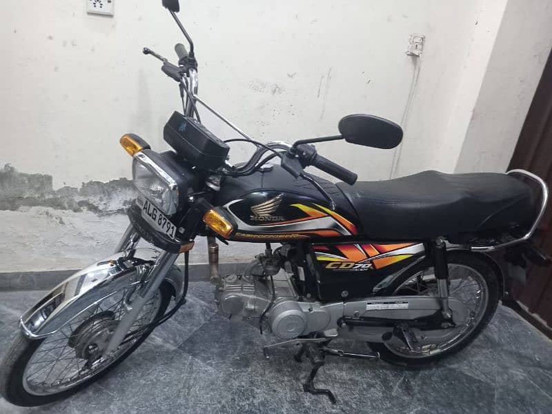 Honda 70 like brand new 1