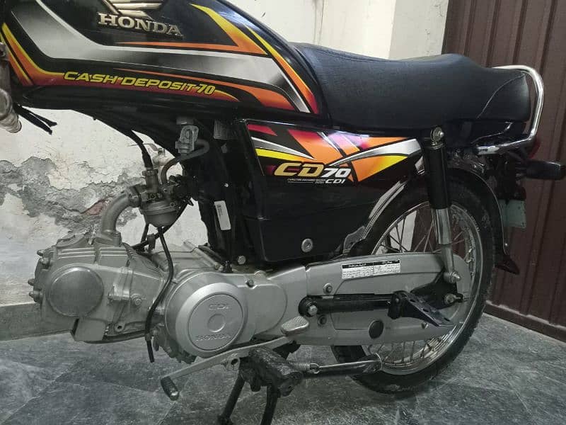 Honda 70 like brand new 6