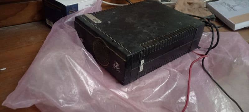 UPS good condition 4