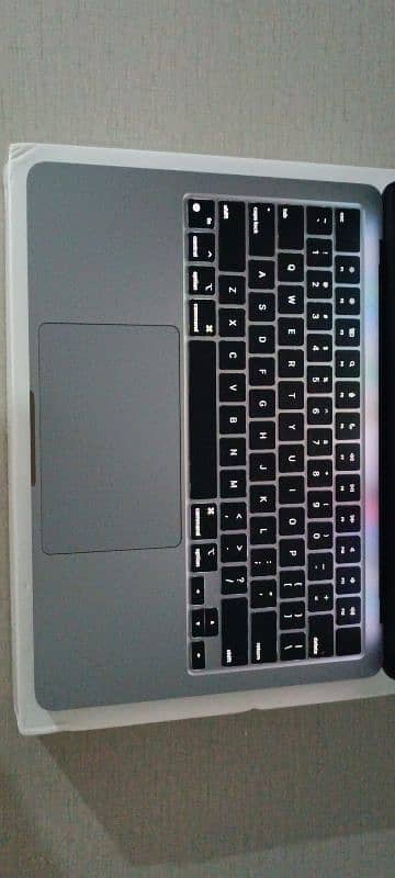 Macbook Air M2 2022 13.3" 8/512gb 3