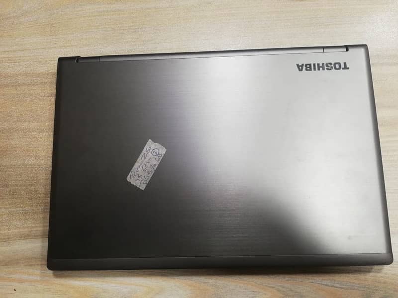 Branded Laptop i5 6th gen / 8gb ram / 15 inch display 2