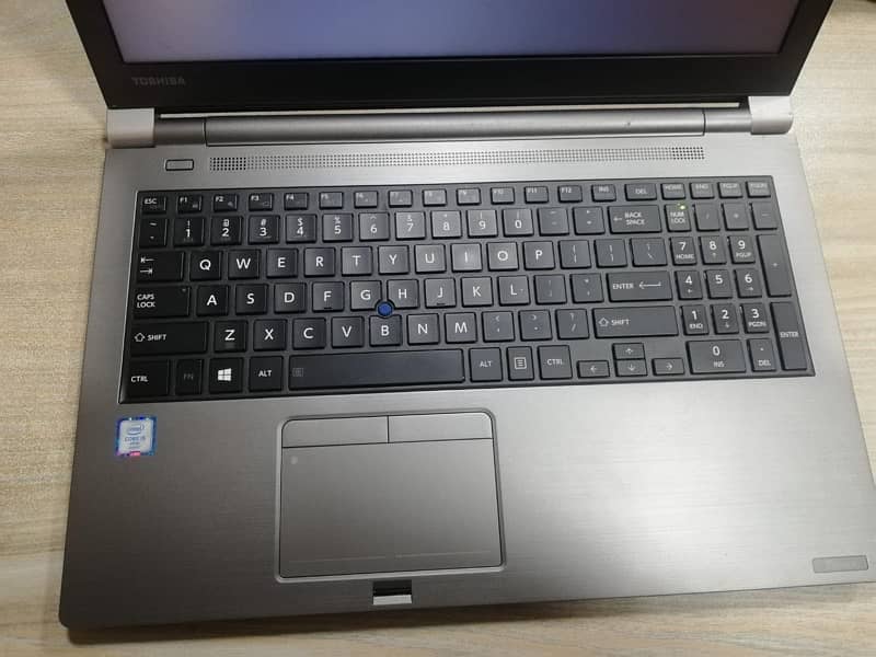 Branded Laptop i5 6th gen / 8gb ram / 15 inch display 3