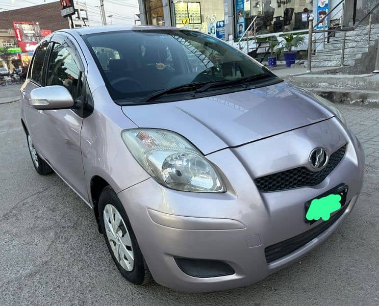 Toyota Vitz automatic 90/ original condition 1