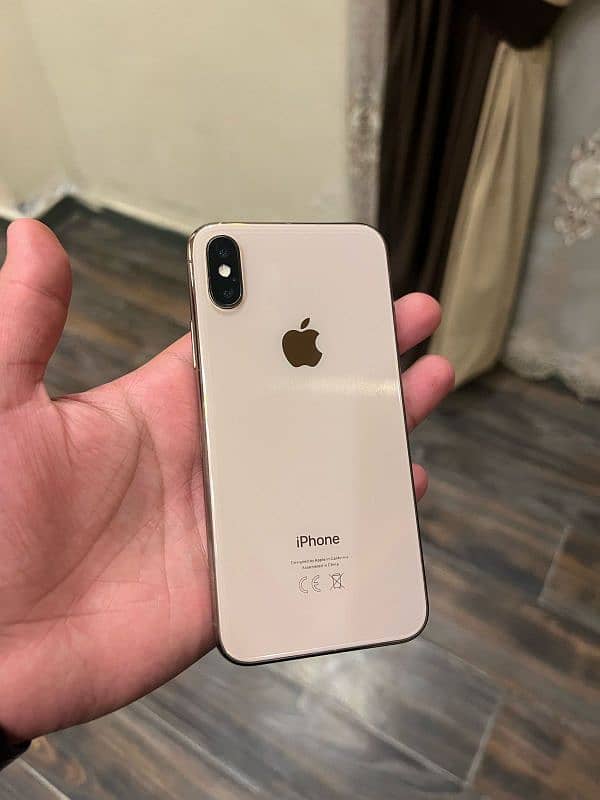 APPLE IPHONE XS (FACTORY UNLOCK) 8