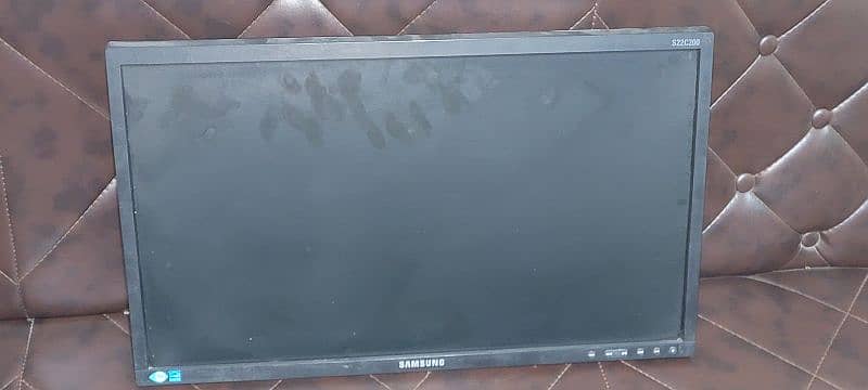 20" LCD and ThinkPad levnvo 4th Generation for Sale 4