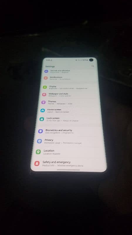 Samsung s10 almost fresh with box 2