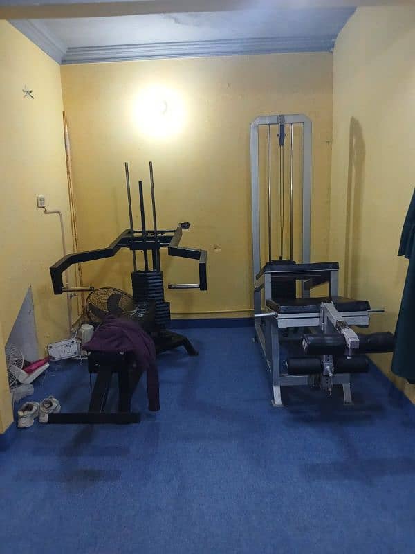 Running gym for sale. 4