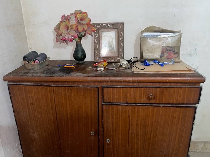 Sideboard for sale 0