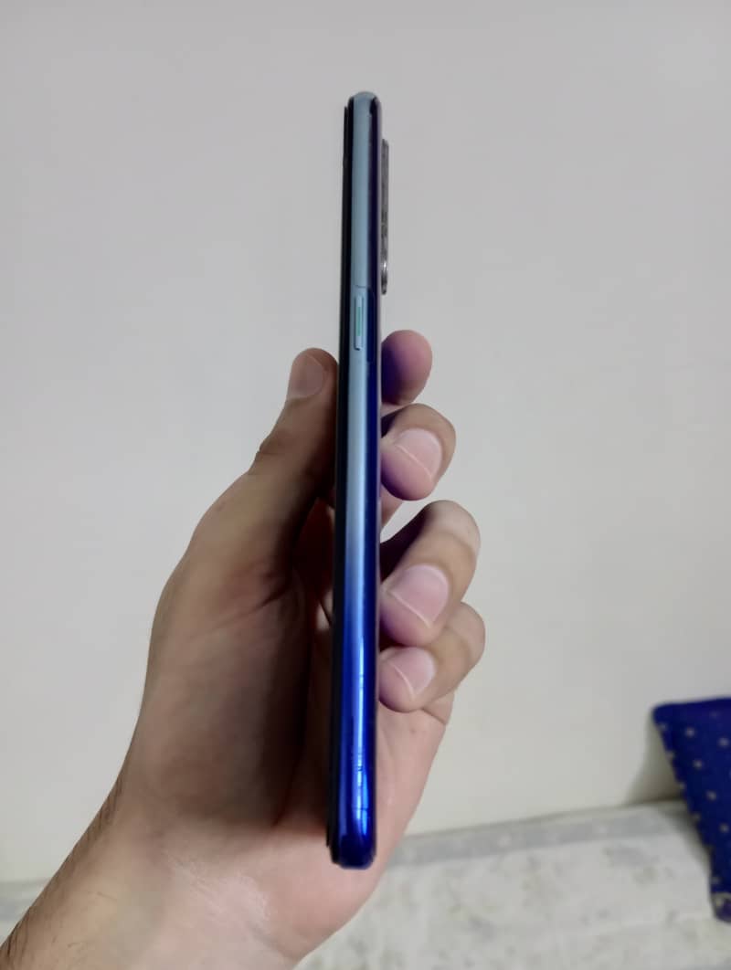 OPPO Reno 3 with Box 6