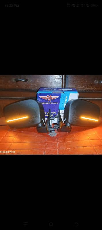 Suzuki Mehran side mirror light 1