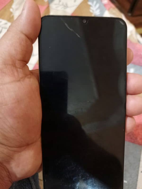 Realme C53 6/128 5