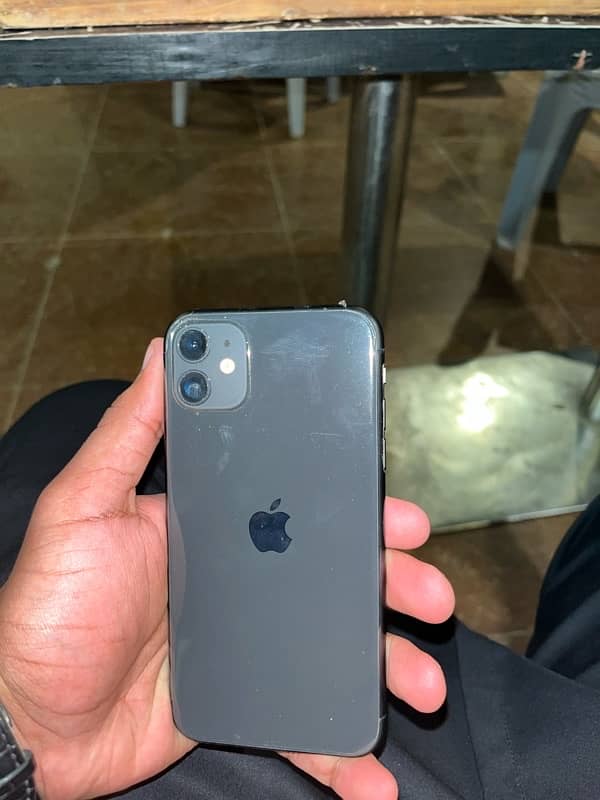 IPhone 11 simple 0